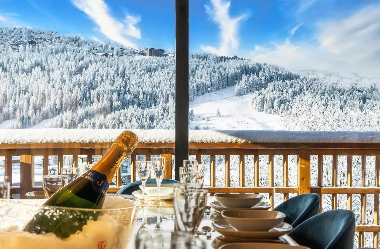 Les Clarines D'Or,Villa Avec Piscine,Jacuzzi Et Sauna , Aux Pieds Des Pistes De Ski , Pour 12 Personnes Courchevel
